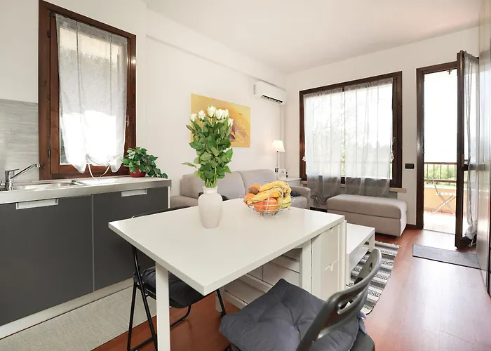 Lily Maggiore Apartamento *